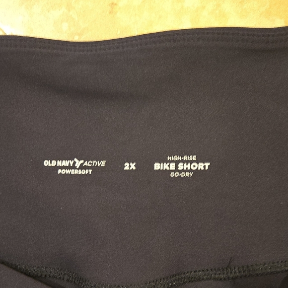 Old Navy Active Powersoft High Rise Bike Shorts 2X - Picture 4 of 5